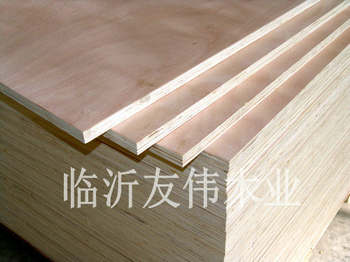 高密度膠合板的特性、優(yōu)缺點及應(yīng)用場景